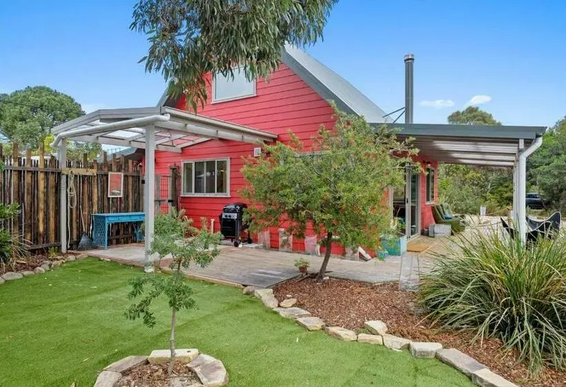 Little Secret  Charming Clifton Beach Sanctuary