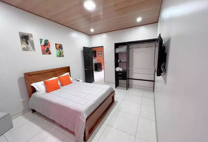 Orange Apartment 5 Min Aeropuerto Juan Santamaria