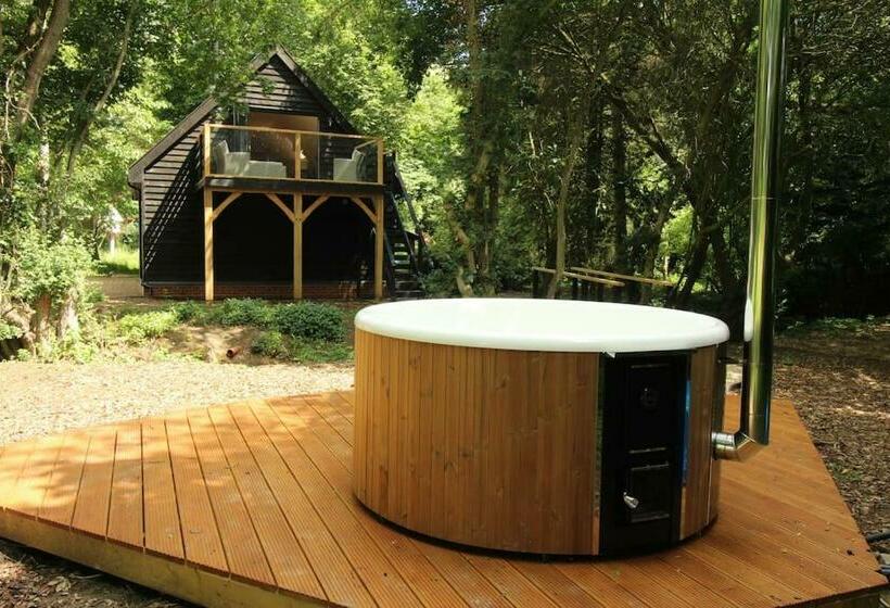 The Hive Beautiful Studio With Amazing Hot Tub