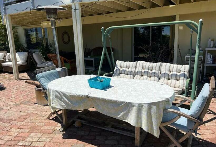 Modern, View Home On San Rafael/san Anselmo Border