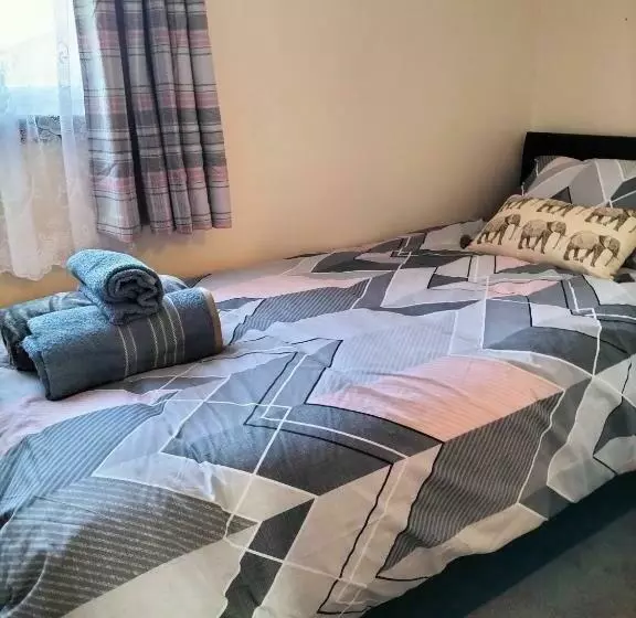 Remaj Service Accommodation, Sleep 7