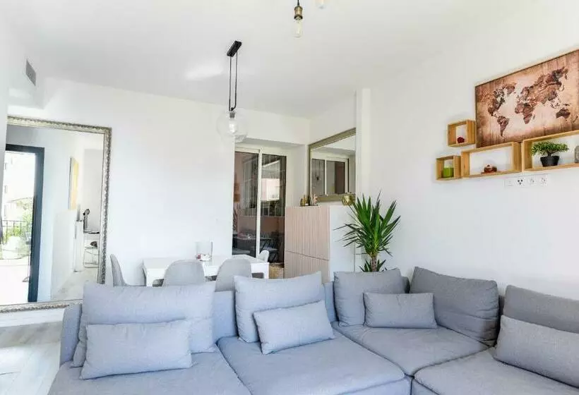 Casa Juturne 22, Proximité Monaco