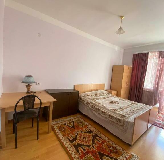 Mountain View B&b Apartment