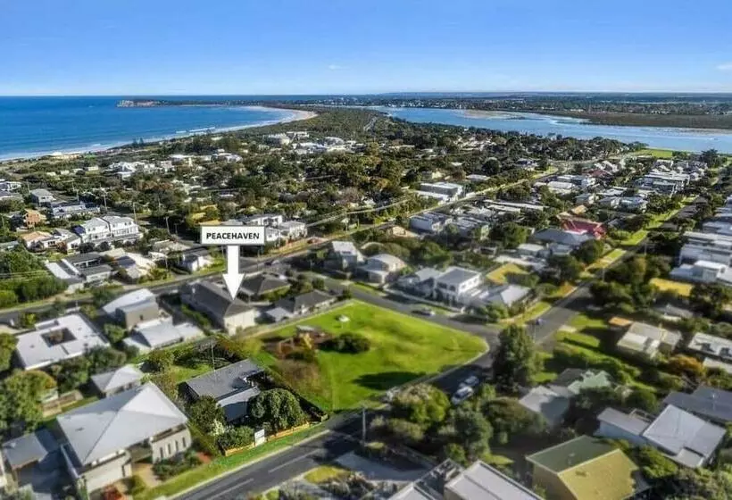 Peacehaven On Orton Street  350m To The Beach!