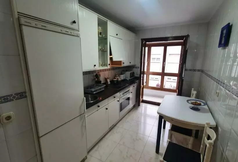 Tata Y Yayo   Piso Para 4 Pax Muy Cómodo En Avilés   Vut 5984 As