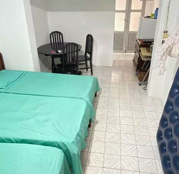 Casa Com Quarto