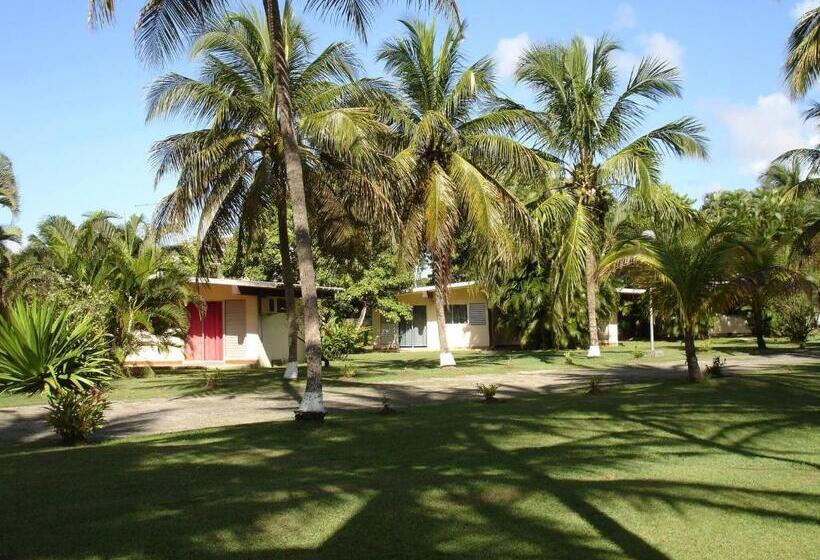 Alizes Bungalows Sarl   Location Bungalow Cerise 1