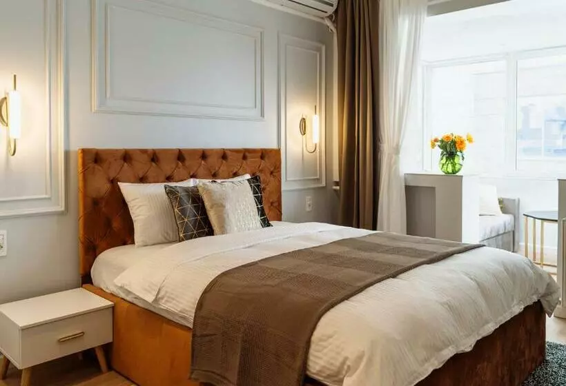 Elegant Cosy Studio   Calea Victoriei
