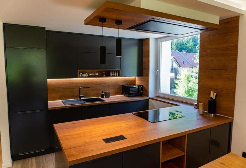 Modern Apartment Leon