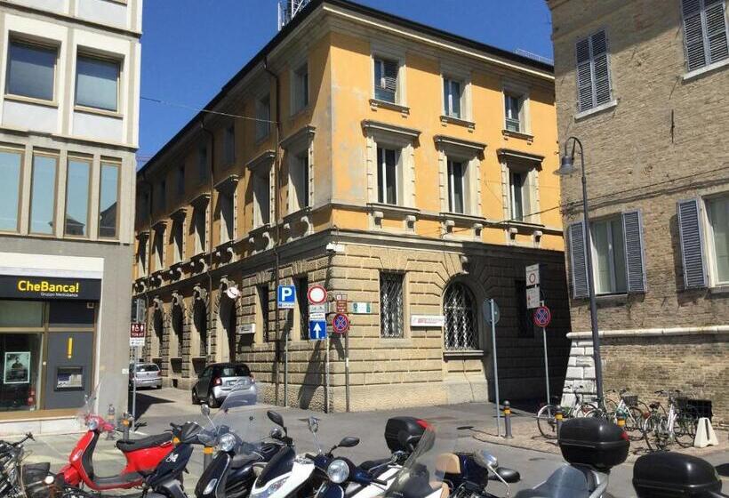 Monolocale Via Rasponi