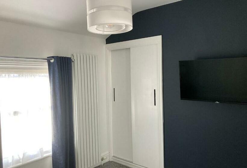 The View Apartments Castle Road