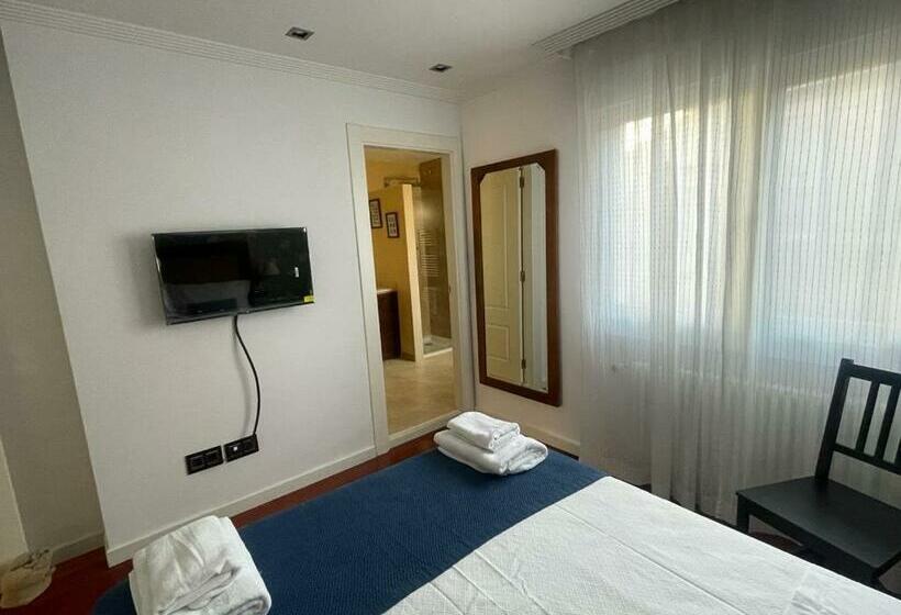 La Terraza De Los Infantes