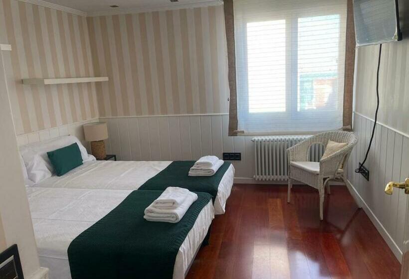 La Terraza De Los Infantes