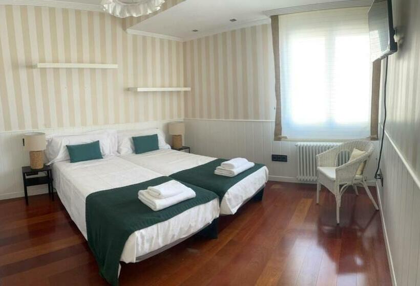 La Terraza De Los Infantes