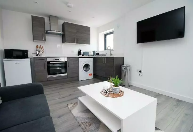 Luxury City Loft Apartment! Great Location