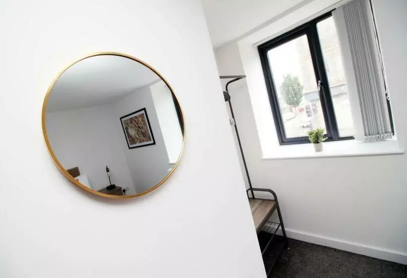 Luxury City Loft Apartment! Great Location