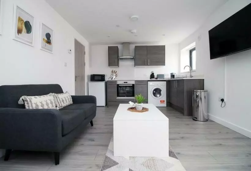 Luxury City Loft Apartment! Great Location