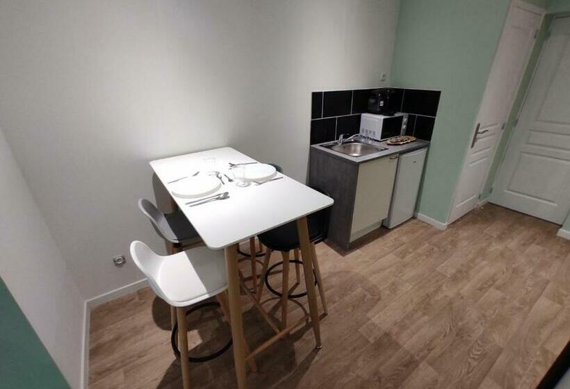 Ng Suitehome   Lille I Roubaix Centre I Coq Français   Balnéo   Netflix   Wifi