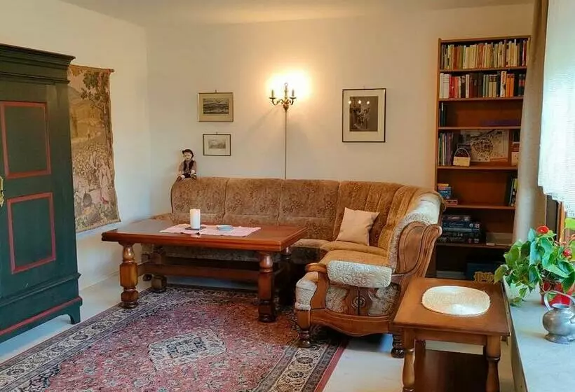 Ferienwohnung Gutermuth Obereisenheim