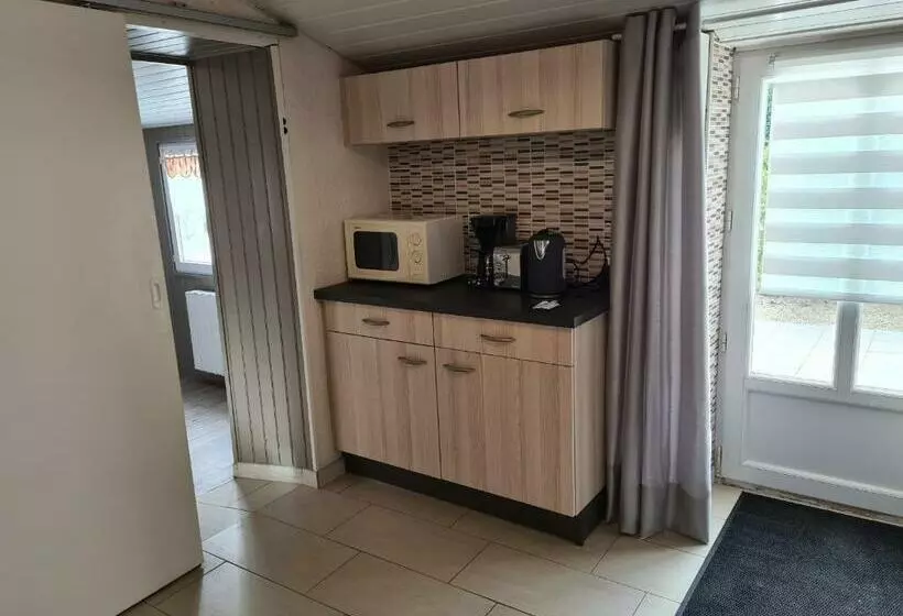 Charmante Maison Rénovée Avec Jardin Commun, Proche Plage Et Commerces, Idéale Pour 2 Personnes   Fr