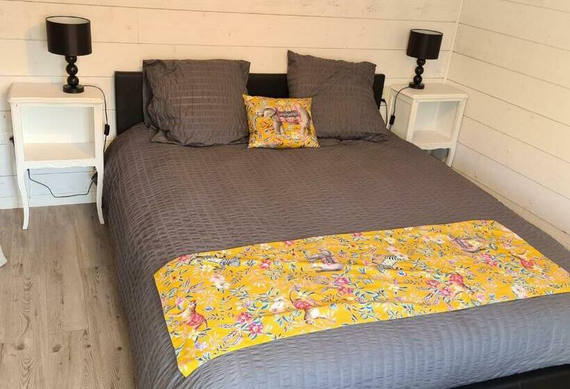 Charmante Maison Rénovée Avec Jardin Commun, Proche Plage Et Commerces, Idéale Pour 2 Personnes Fr