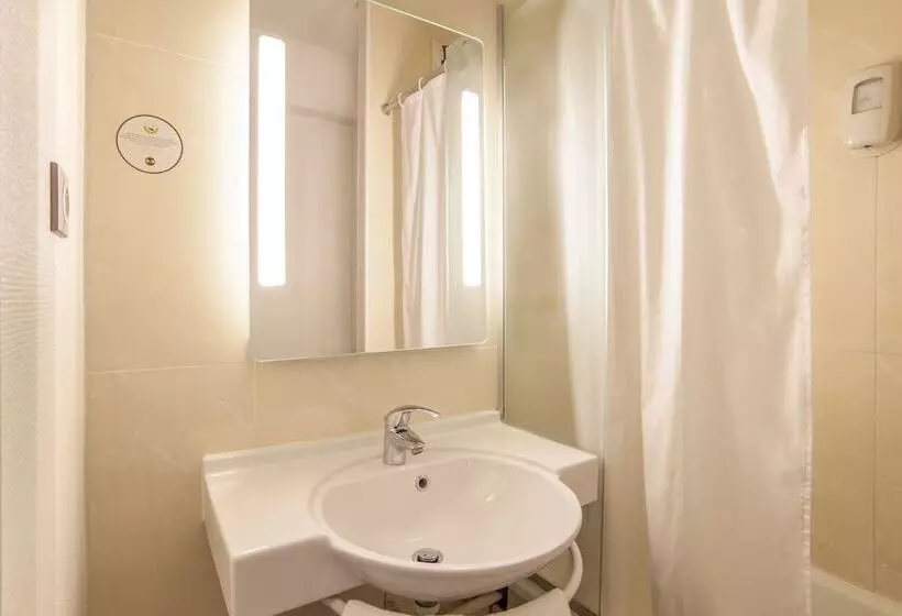 B&b Hotel Paris Malakoff Parc Des Expositions