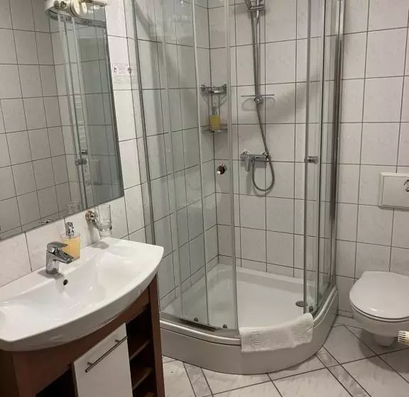 Hotel Am Schloss Frankfurt An Der Oder