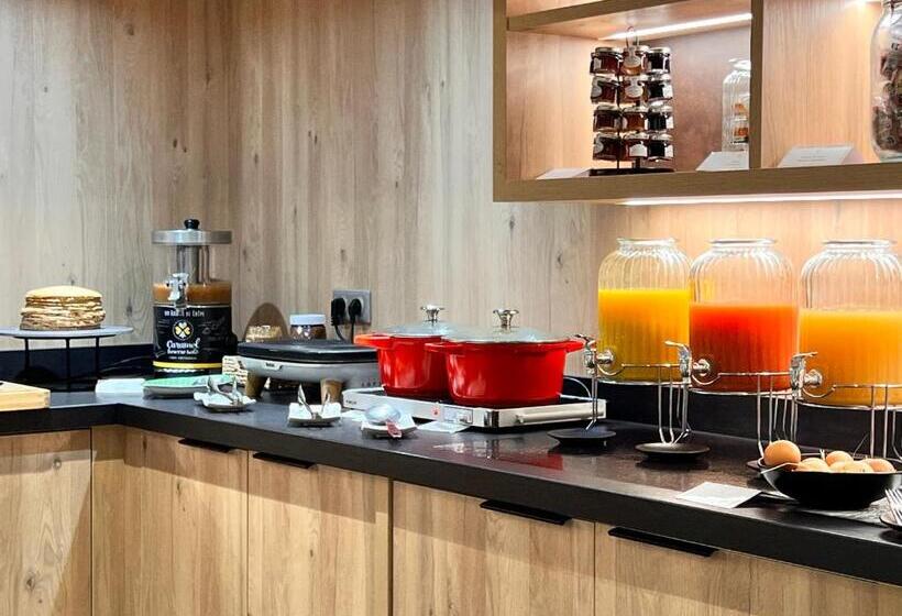 هتل Best Western Plus Le Roi Arthur Hôtel & Spa