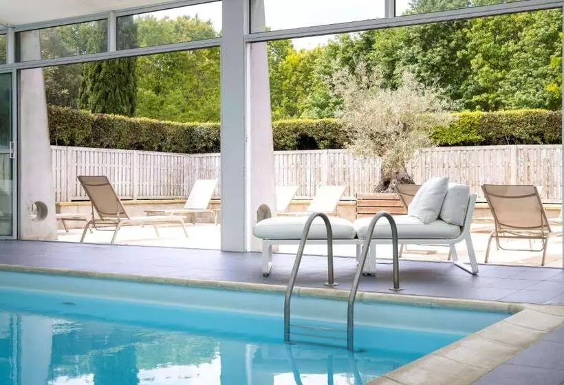 Otel Best Western Plus Le Roi Arthur Hôtel & Spa