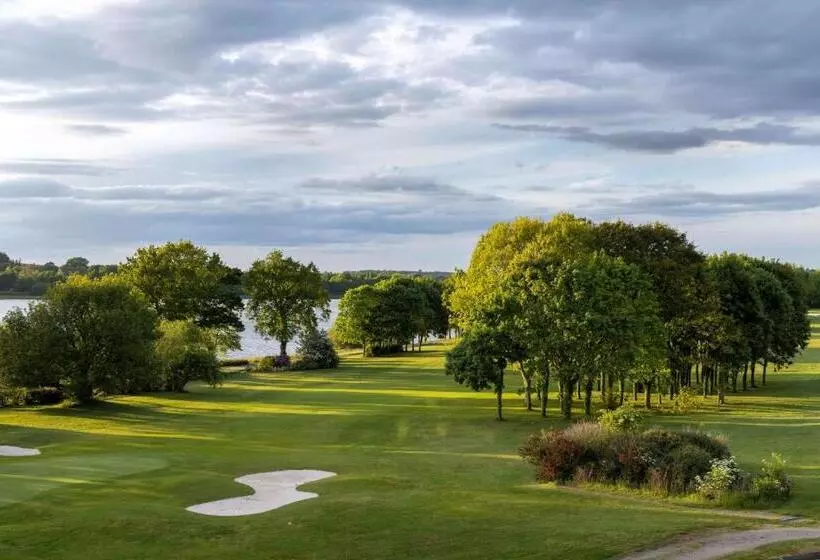 Otel Best Western Plus Le Roi Arthur Hôtel & Spa