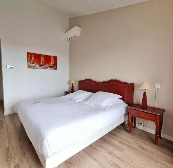 בית מלון כפרי Castillon Des Baux