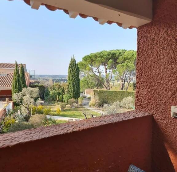 ホテル Castillon Des Baux