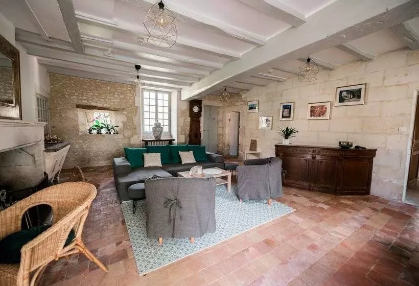 هتل Chateau De Mouillepied