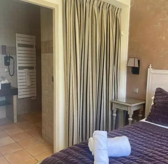 Hotell De La Fossette