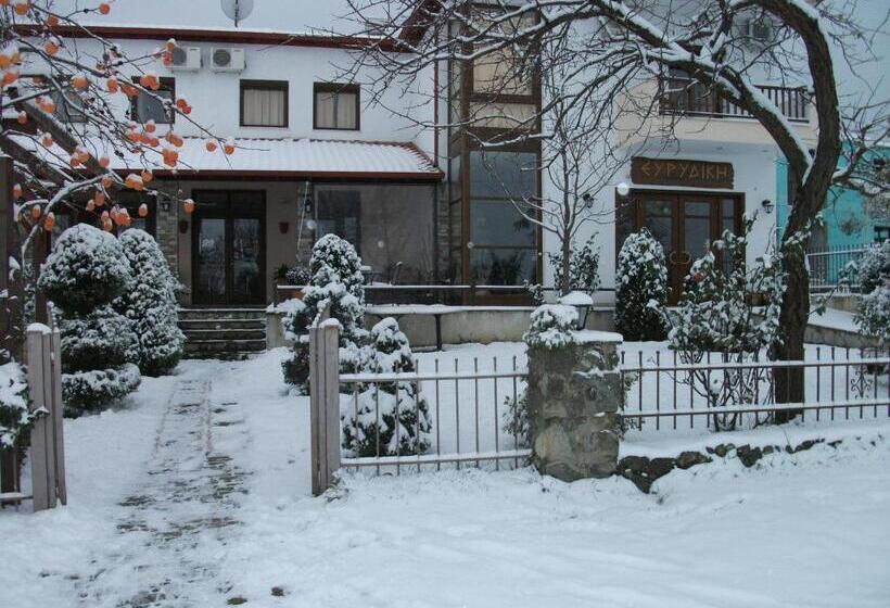 فندق Evridiki