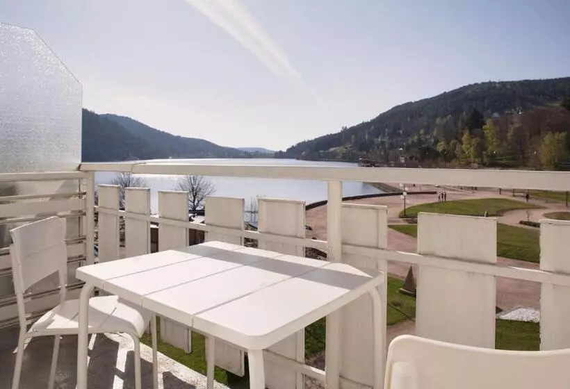 هتل Hôtel Beau Rivage