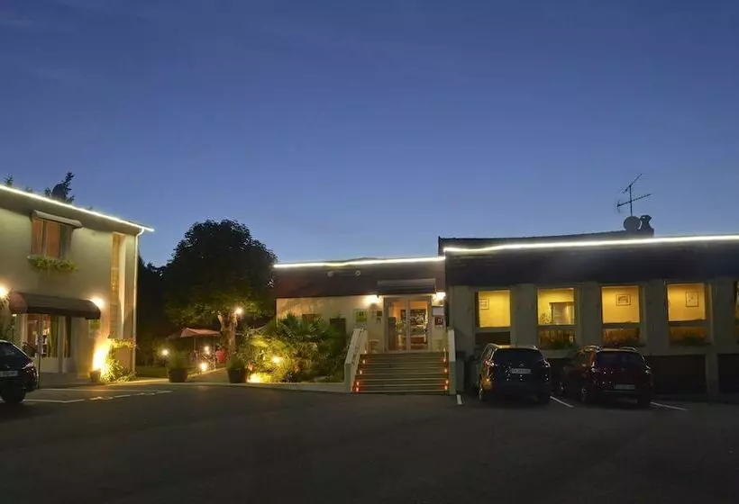 Logis Hotel Le Prieure