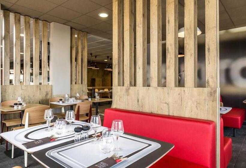 בית מלון כפרי Ibis Thonon Centre