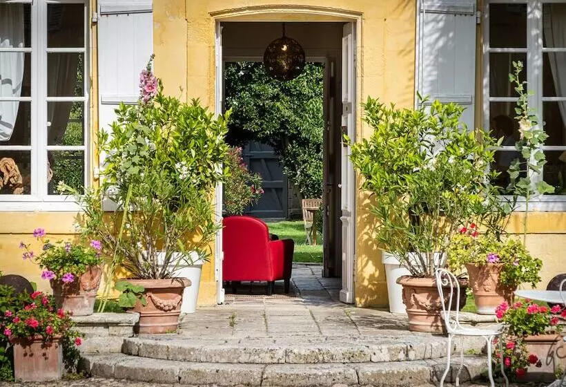 هتل La Baronnie Hôtel & Spa   Teritoria