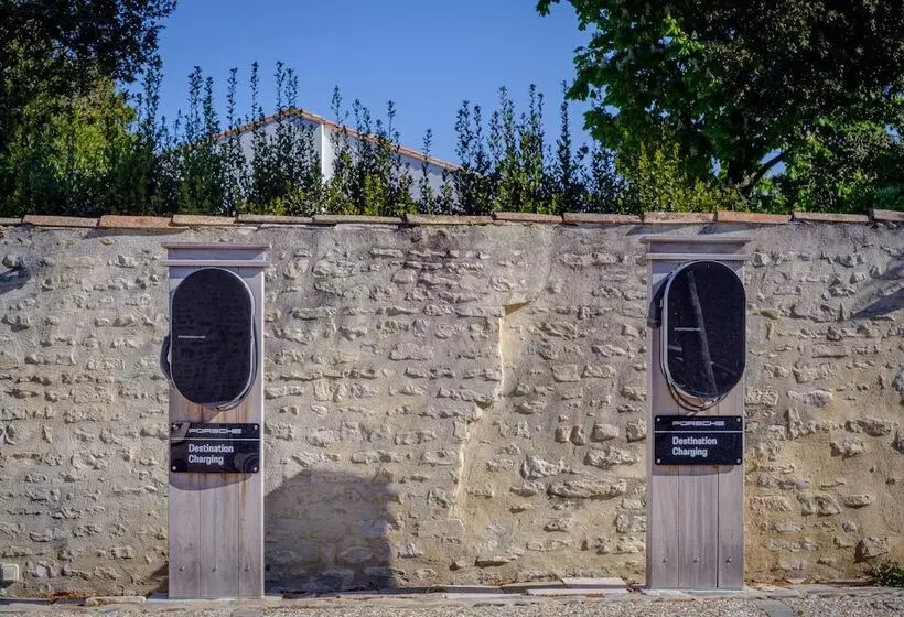 هتل La Baronnie Hôtel & Spa   Teritoria