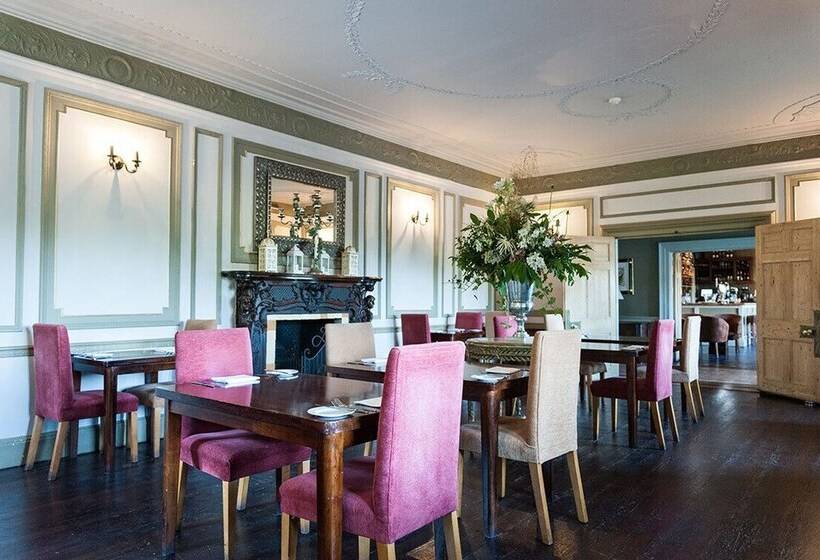 בית מלון כפרי Langdon Court