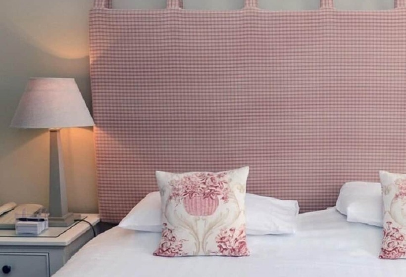 בית מלון כפרי Langdon Court