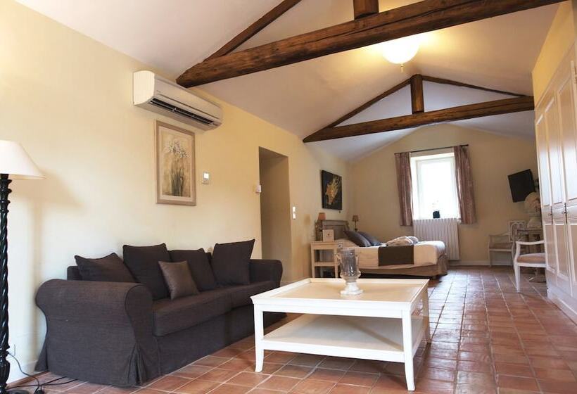 ホテル Le Moulin De Valaurie