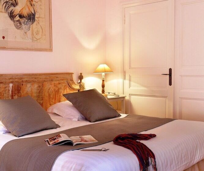 ホテル Le Moulin De Valaurie