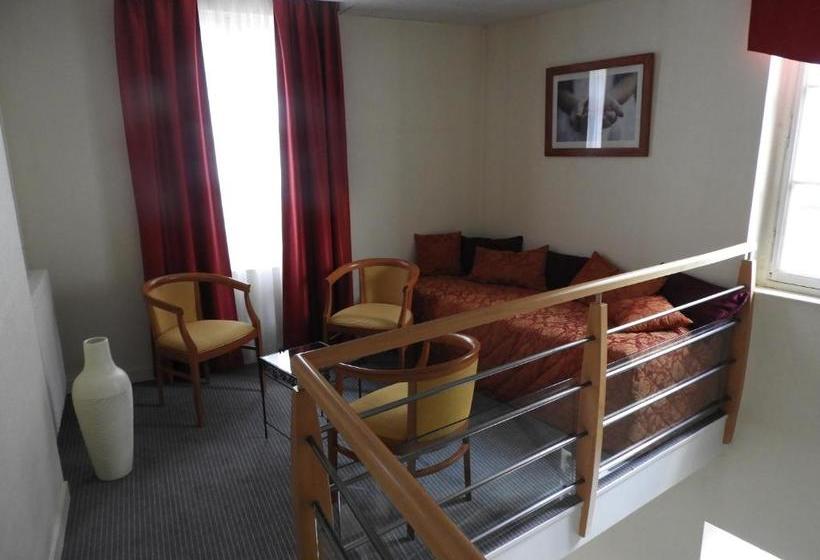 בית מלון כפרי Logis Hôtel Le Pélican