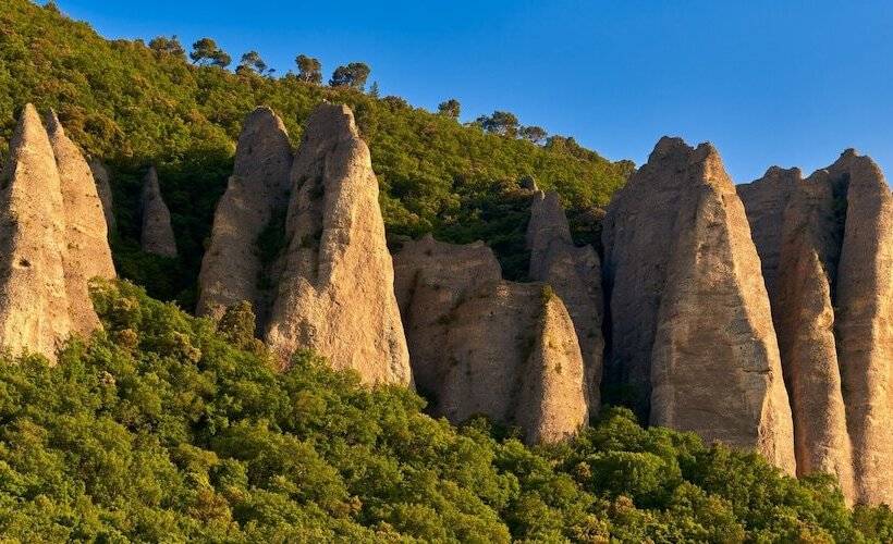 בית מלון כפרי Le Vallon Des Sources