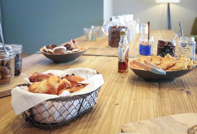 בית מלון כפרי Le Vallon Des Sources