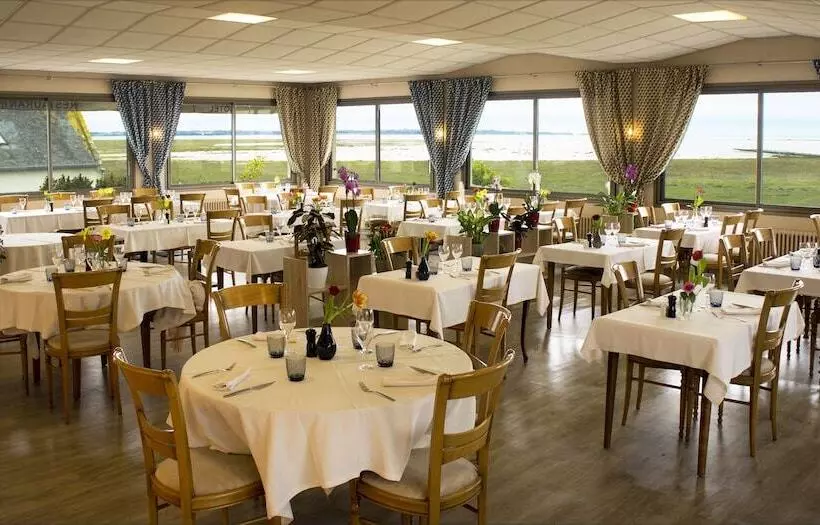 هتل Logis Hôtel Le Bretagne