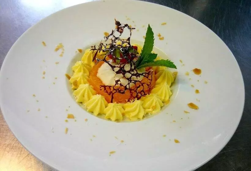 酒店 Logis Hôtel Le Pélican