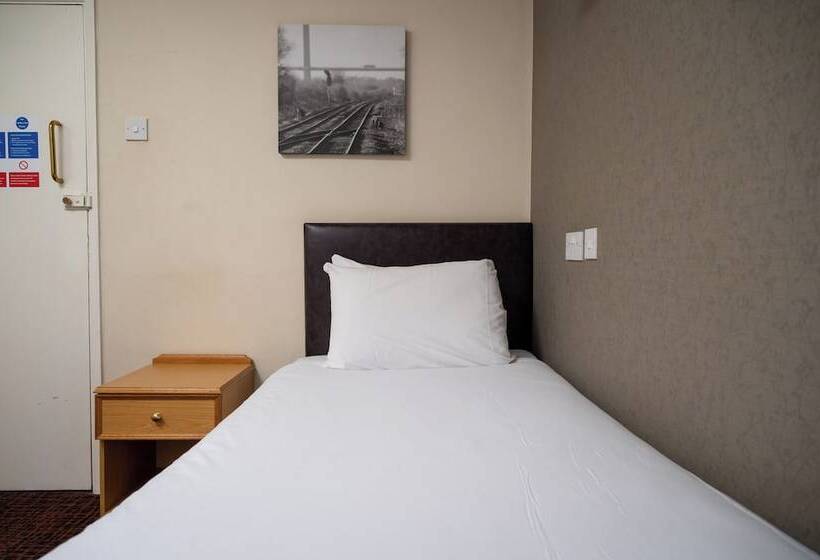 فندق Old Grey Mare Inn By Greene King Inns